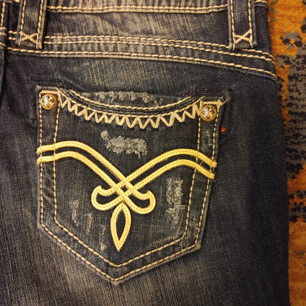 NWT Ladies Rock Revival Shorts size 28